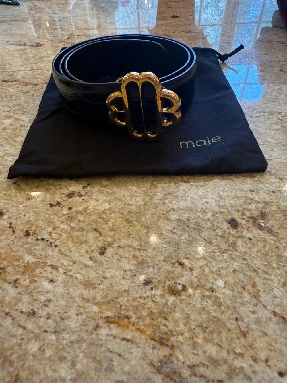 MAJE BLACK LEATHER BELT GOLD BUCKLE SIZE 3/LARGE